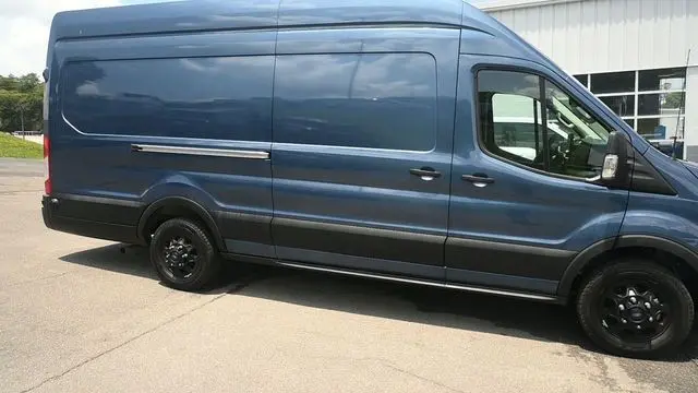 2025 Ford Transit 350 HD