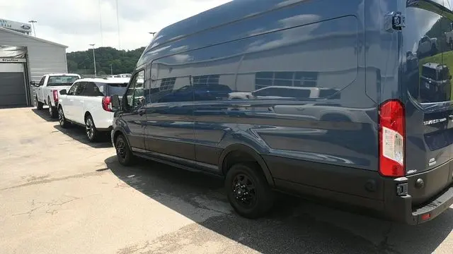 2025 Ford Transit 350 HD
