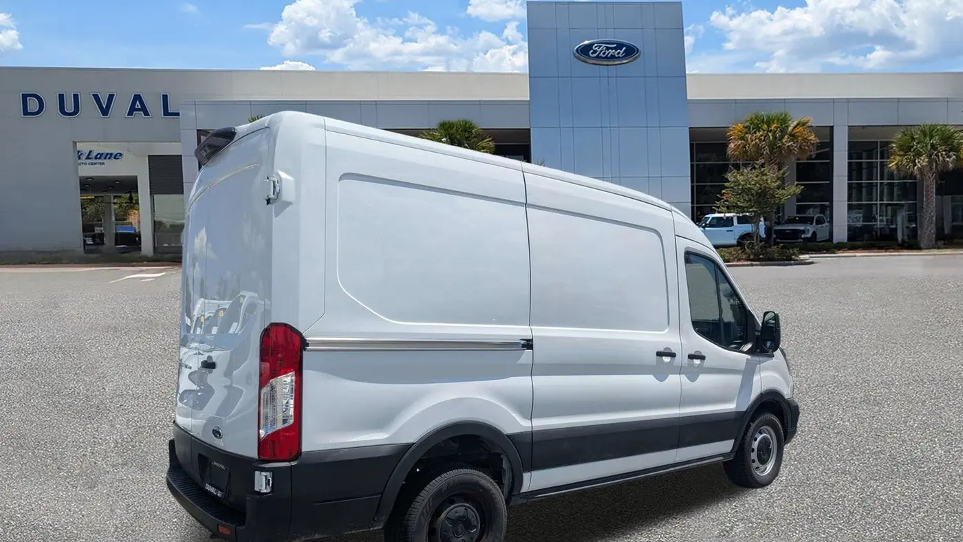 2023 Ford Transit 250