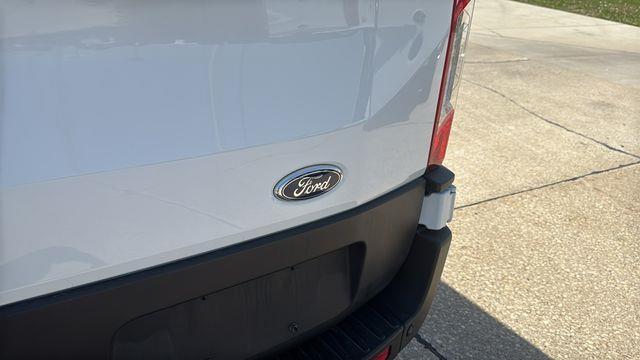 2023 Ford Transit 250
