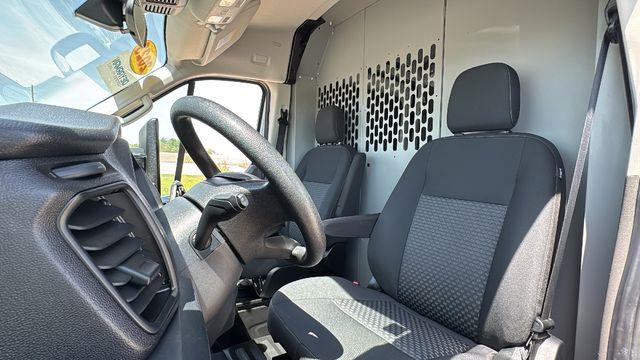 2023 Ford Transit 250