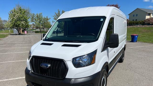 2025 Ford Transit 250