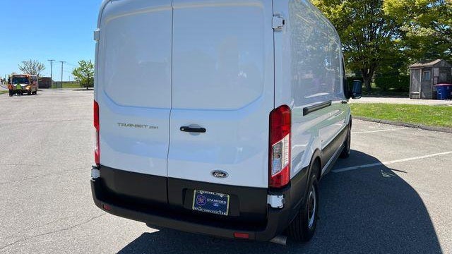 2025 Ford Transit 250