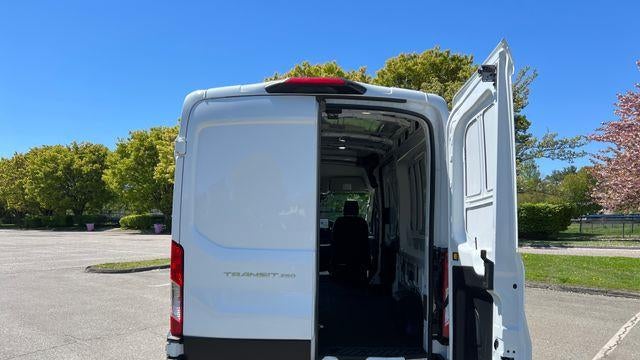 2025 Ford Transit 250