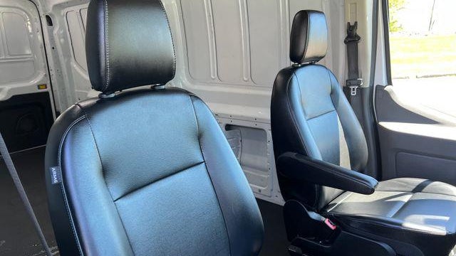2025 Ford Transit 250