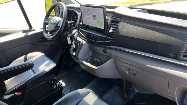 2025 Ford Transit 250