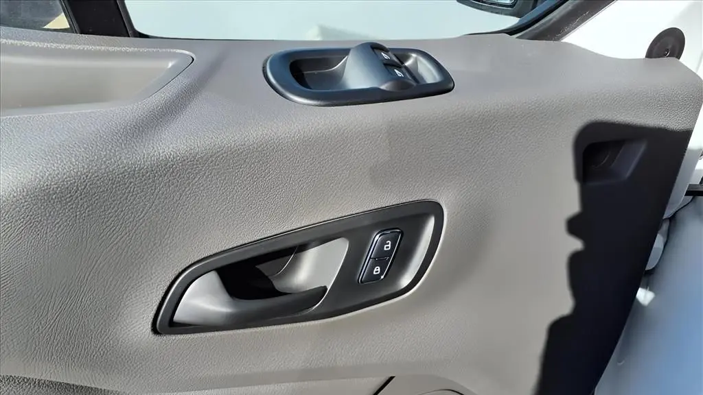 2024 Ford Transit 250