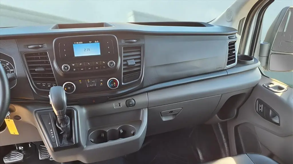 2024 Ford Transit 250