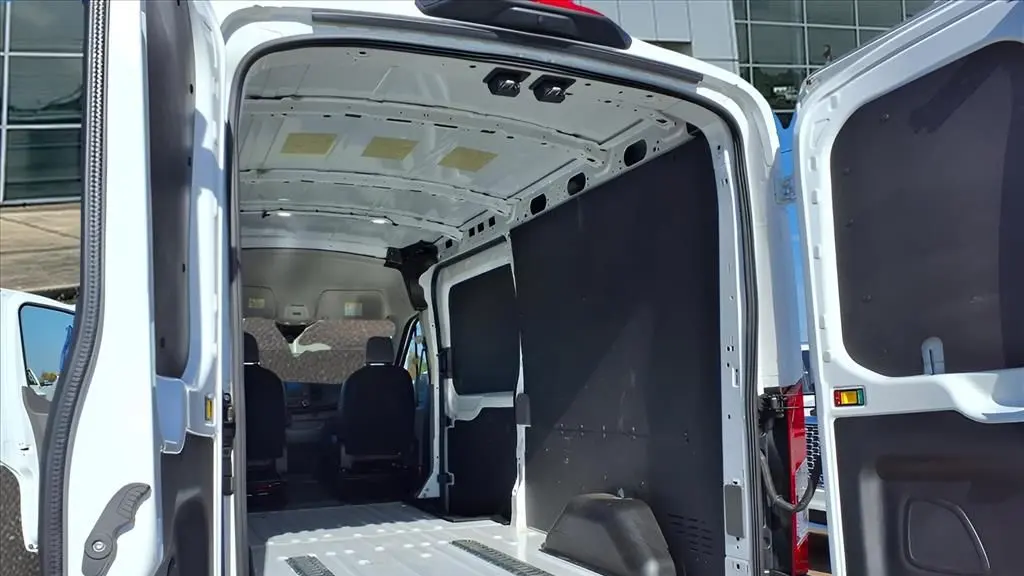 2024 Ford Transit 250