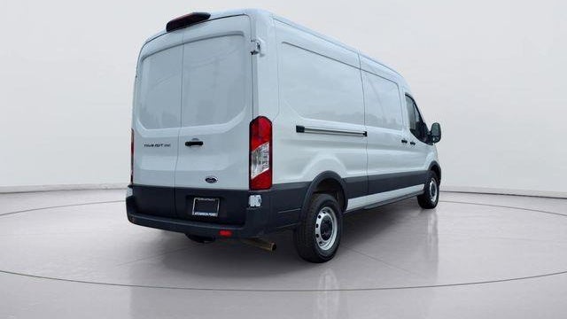 2025 Ford Transit 250