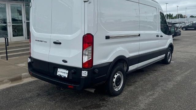 2024 Ford Transit 250
