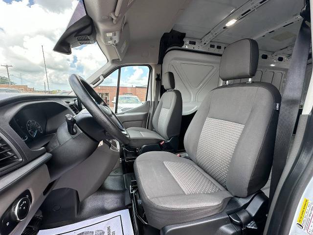 2022 Ford Transit - $21,900