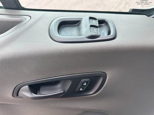 2022 Ford Transit - $21,900
