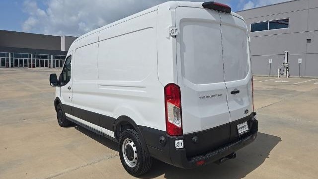 2024 Ford Transit 250