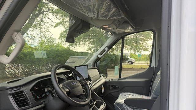 2024 Ford Transit 250