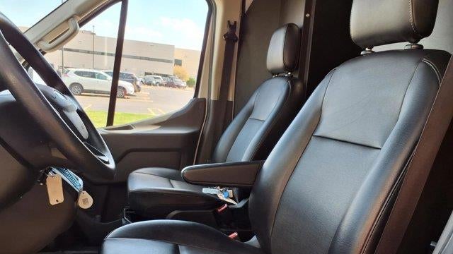 2023 Ford Transit 250