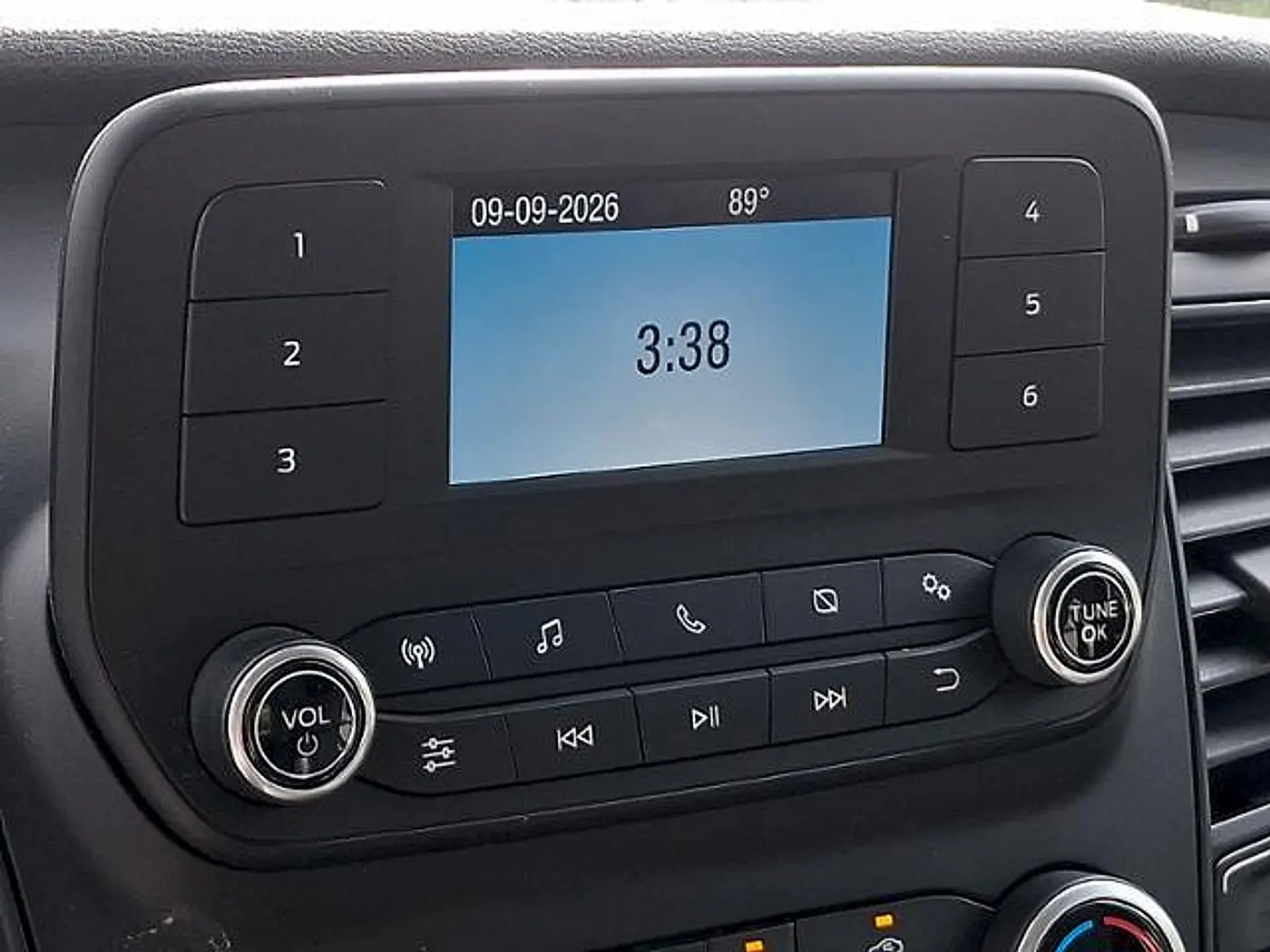 2021 Ford Transit - $27,995