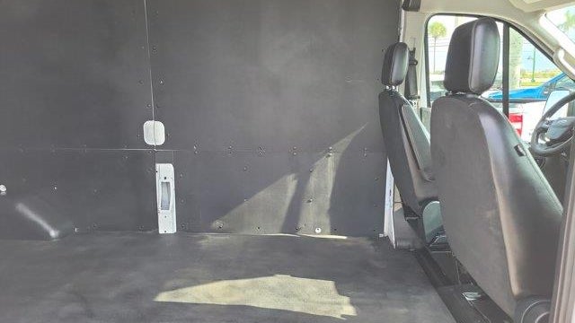 2023 Ford Transit 250