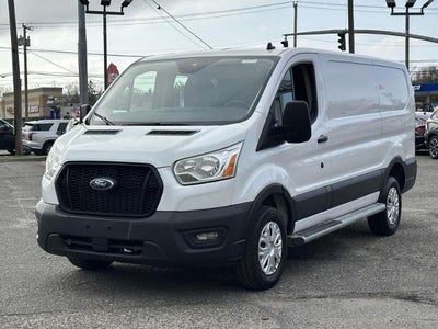 2022 Ford Transit 250 3DR SWB Low Roof Cargo Van
