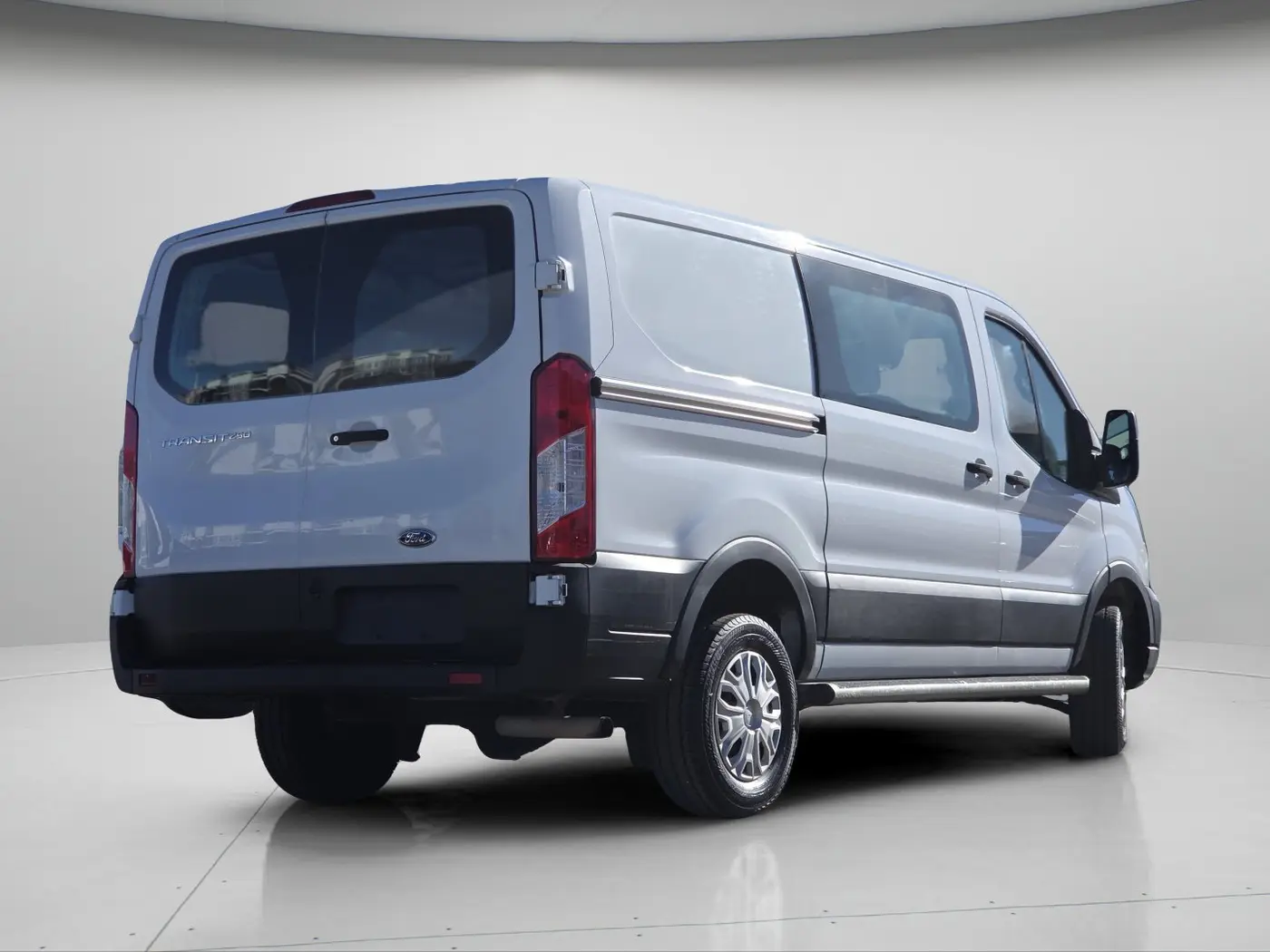 2023 Ford Transit - $29,399