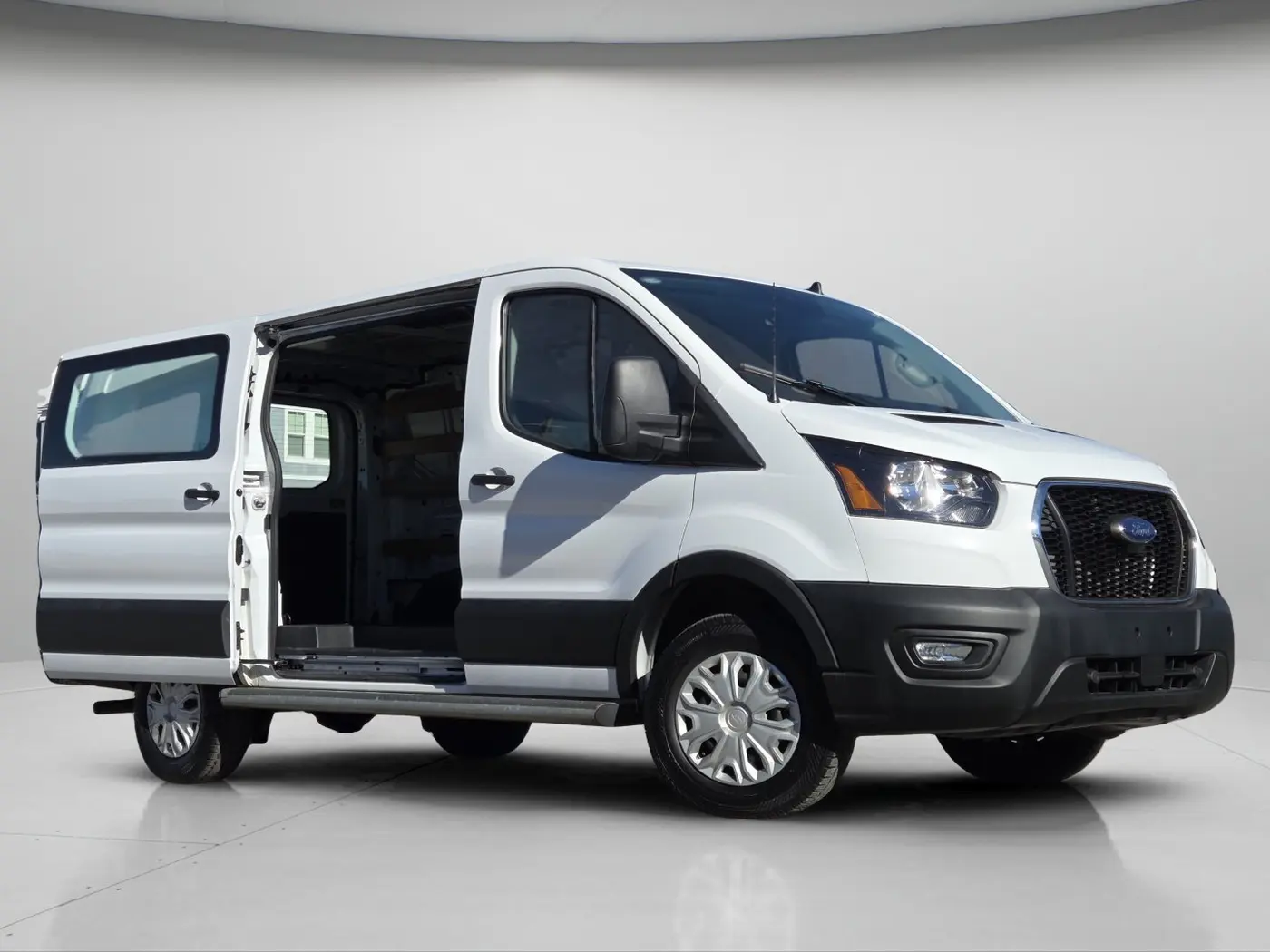 2023 Ford Transit - $29,399