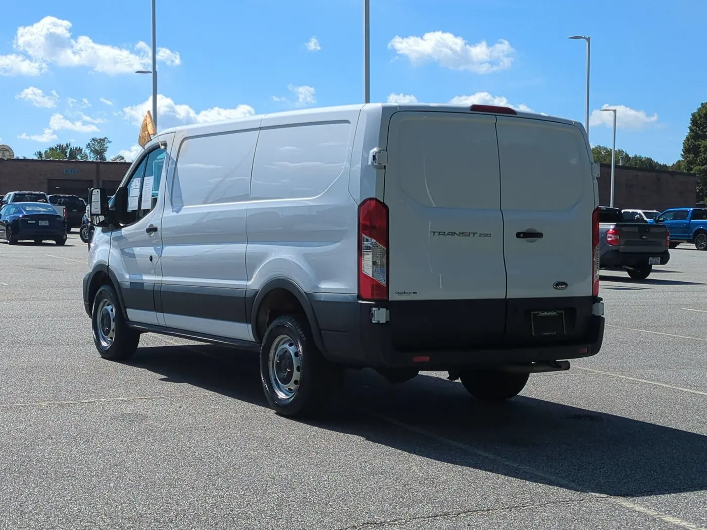 2023 Ford Transit - $29,900