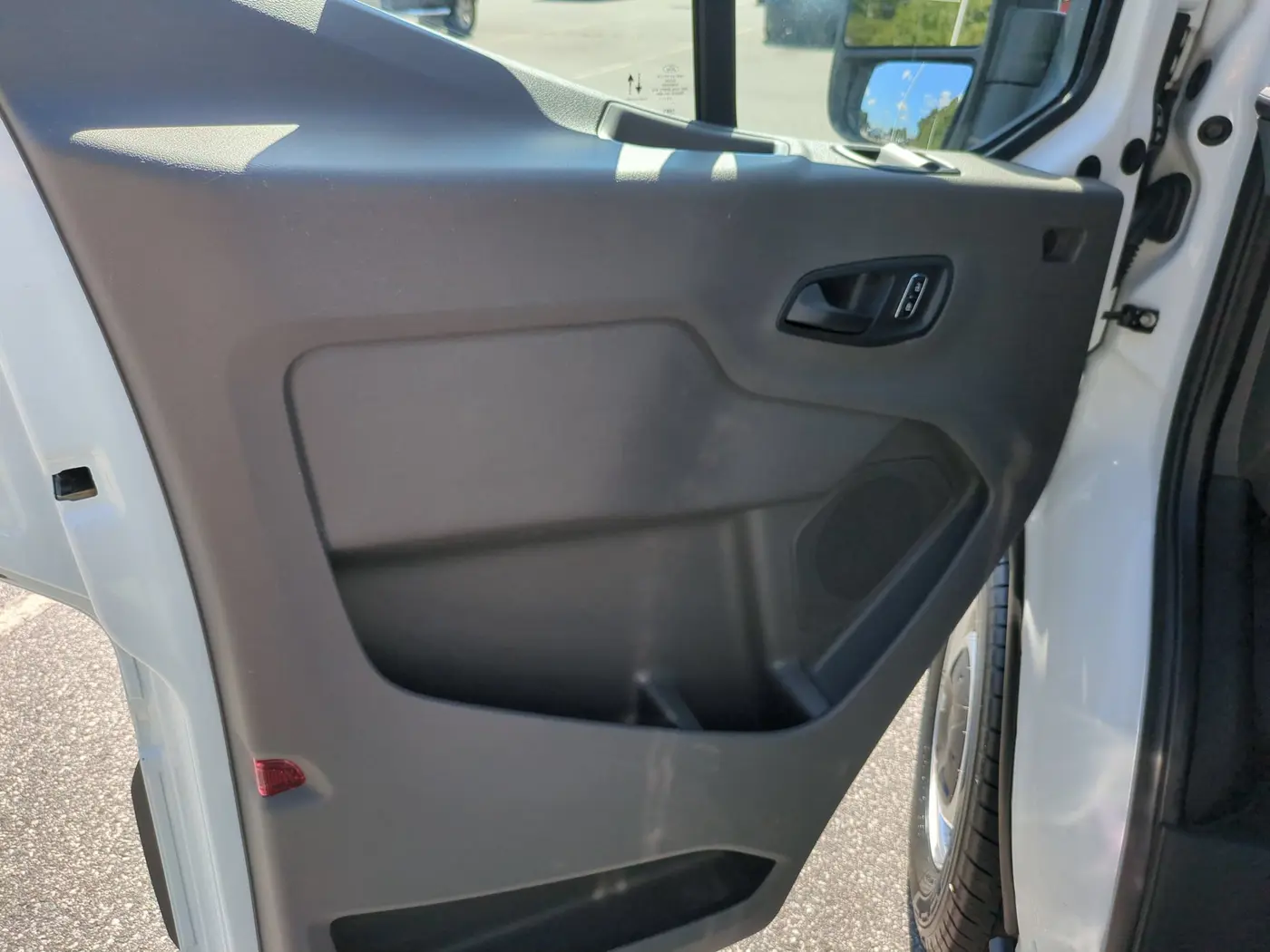 2023 Ford Transit - $29,900