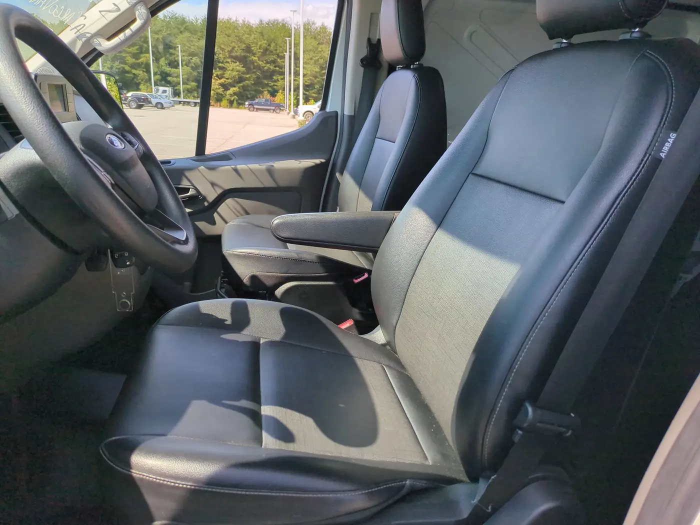 2023 Ford Transit - $29,900