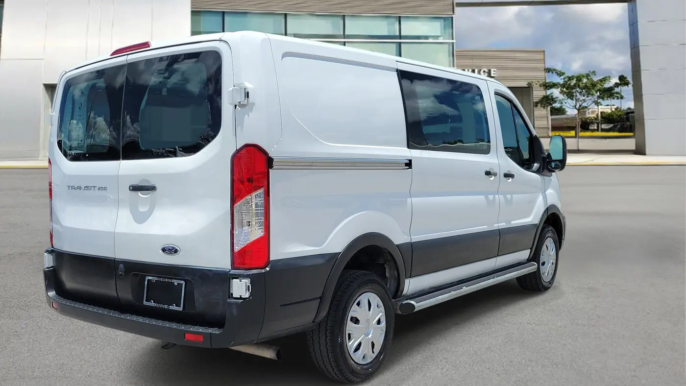 2024 Ford Transit 250