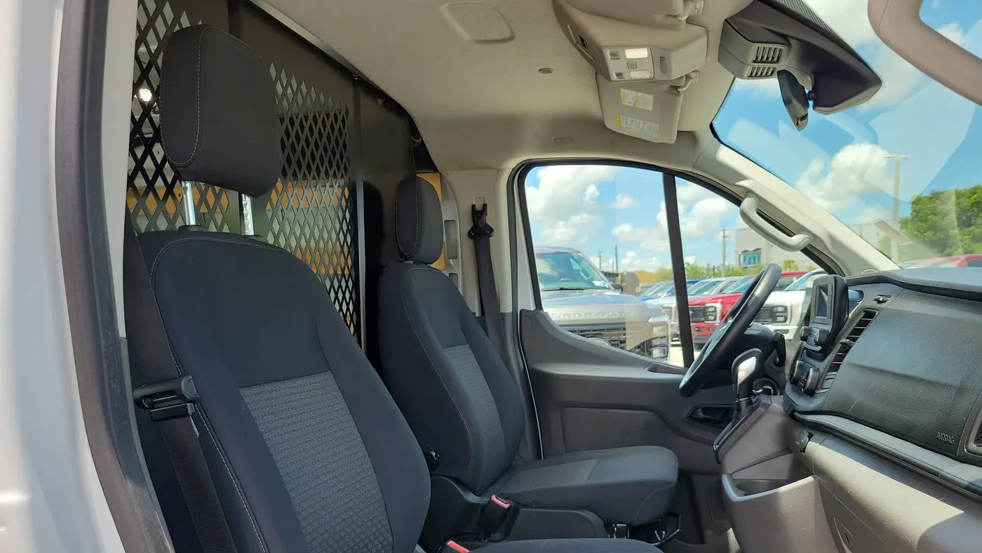 2024 Ford Transit 250