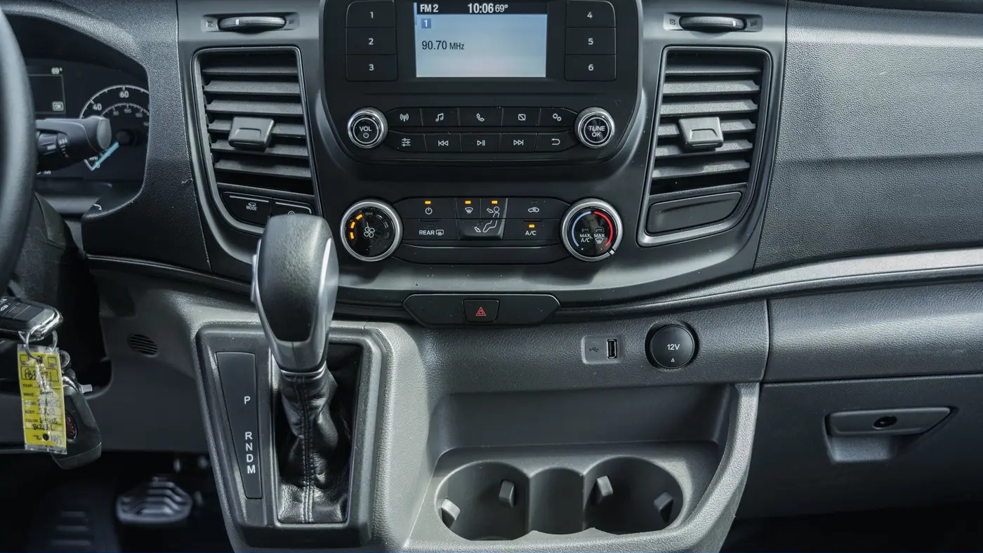 2024 Ford Transit 250