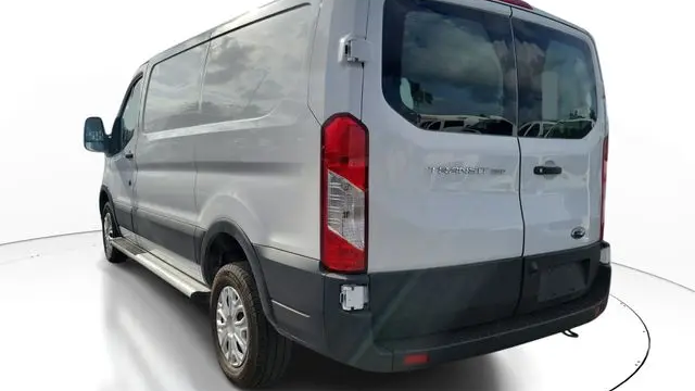 2025 Ford Transit 250