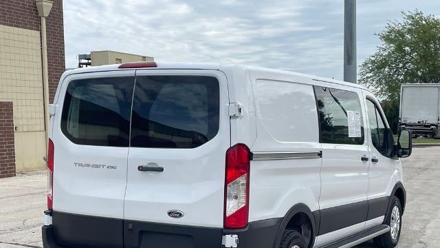 2024 Ford Transit 250