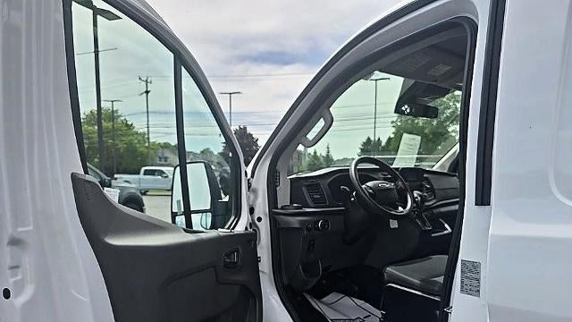 2024 Ford Transit 250