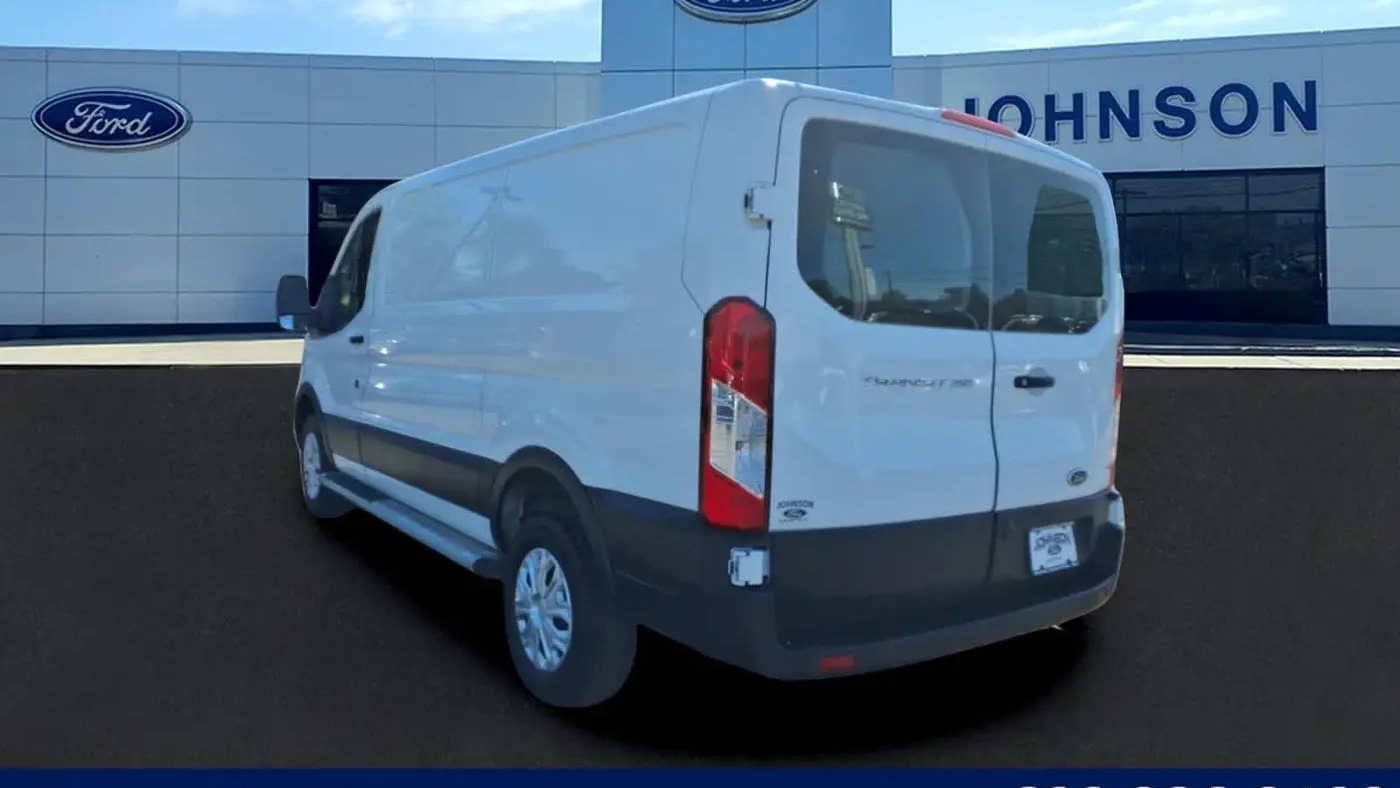 2024 Ford Transit 250