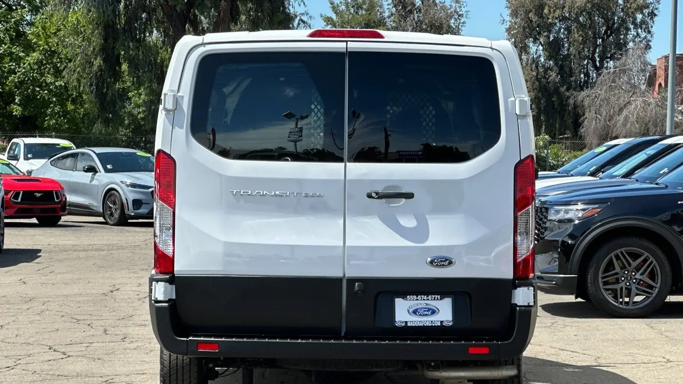2024 Ford Transit 250