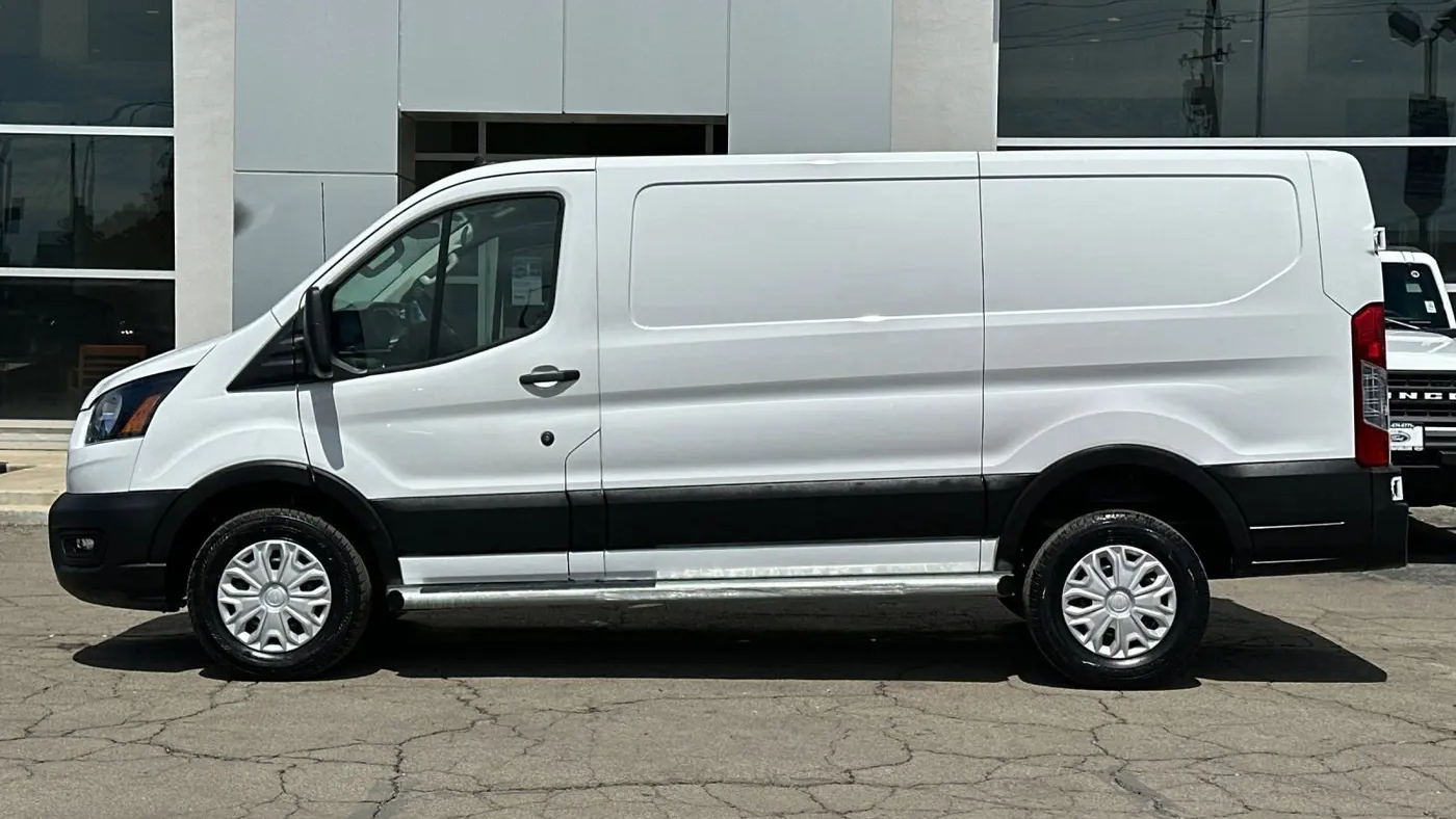 2024 Ford Transit 250
