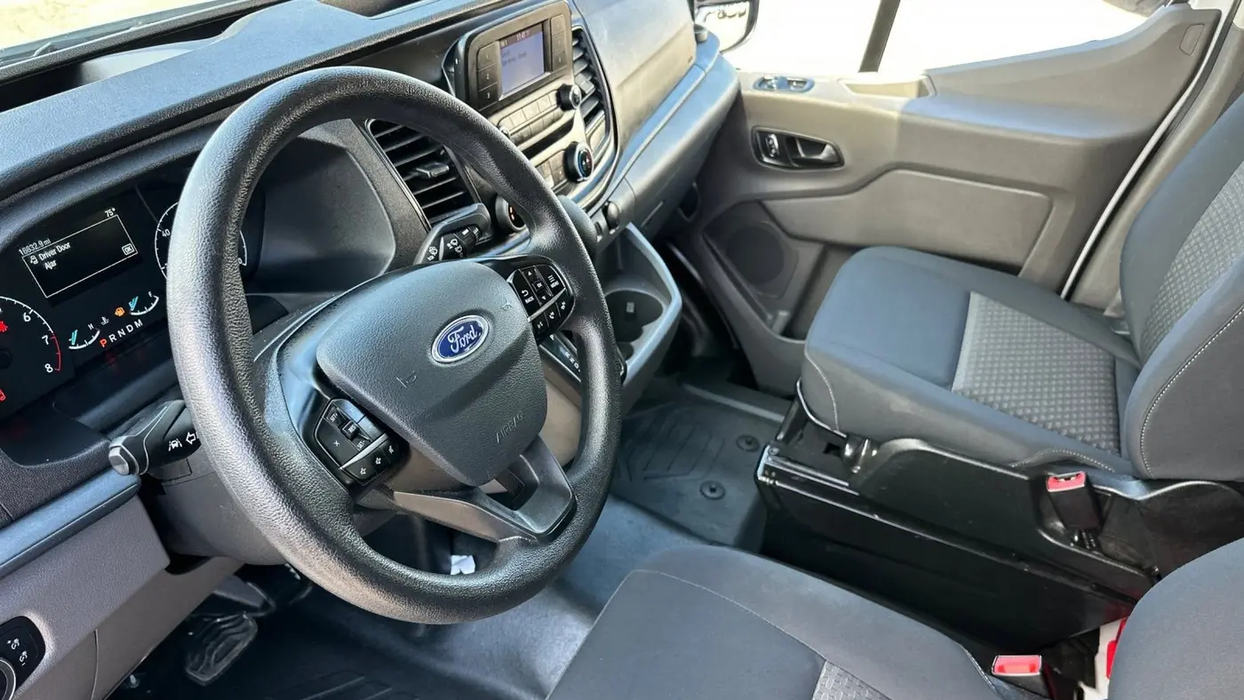 2024 Ford Transit 250