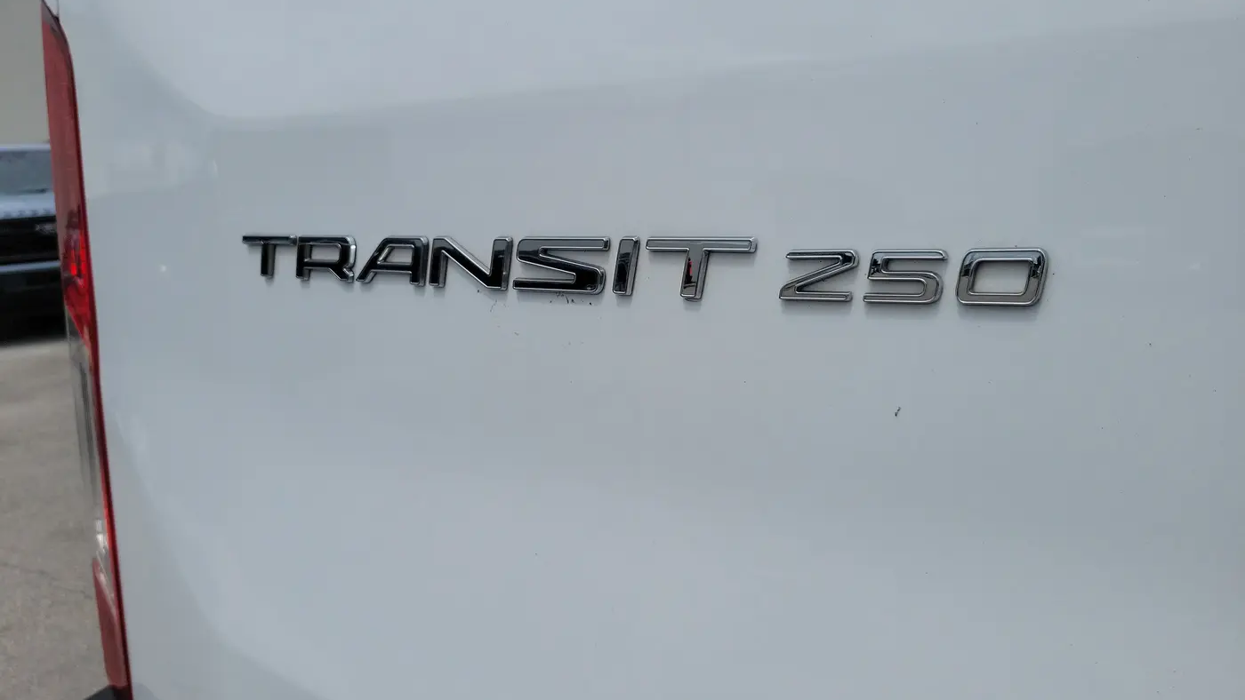 2024 Ford Transit 250