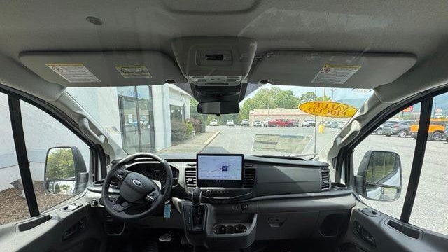 2024 Ford Transit 250