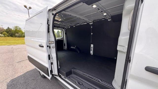 2024 Ford Transit 250