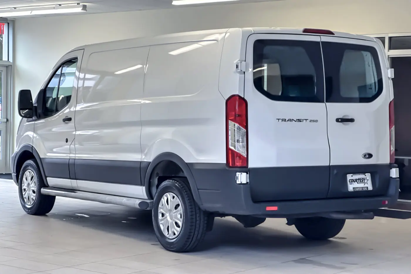 2025 Ford Transit - $33,517