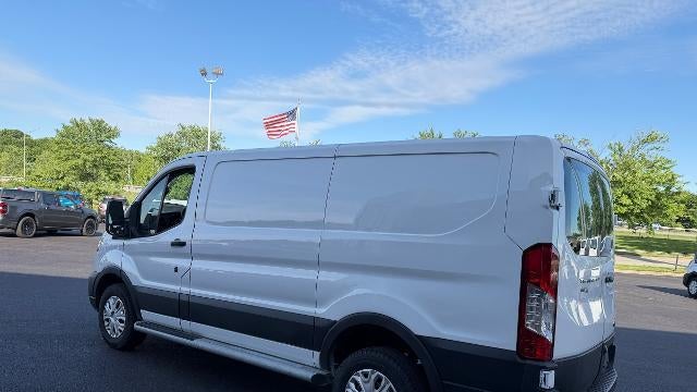 2024 Ford Transit 250
