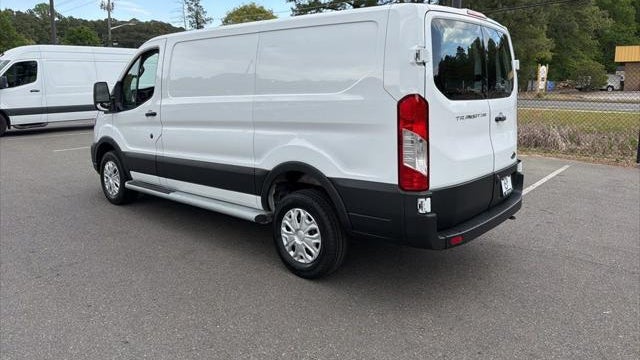 2024 Ford Transit 250