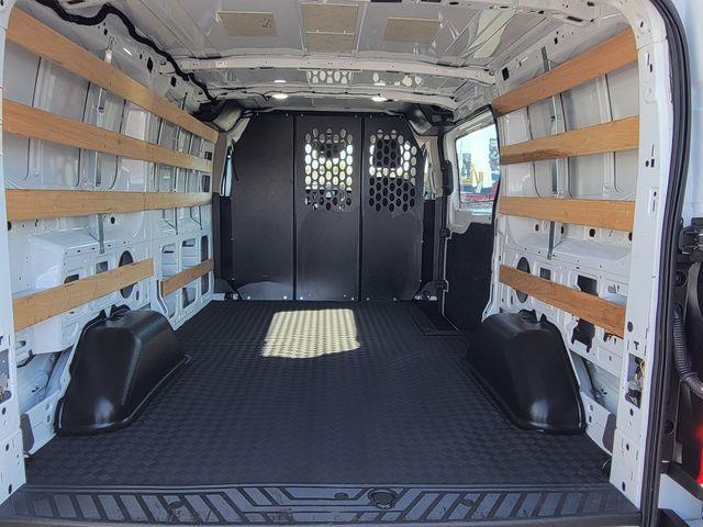 2025 Ford Transit - $34,999