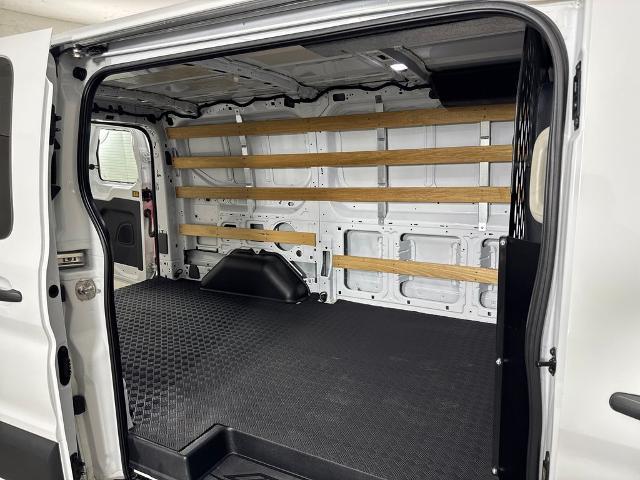 2025 Ford Transit - $32,500