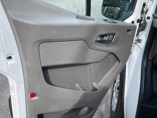2022 Ford Transit - $31,400