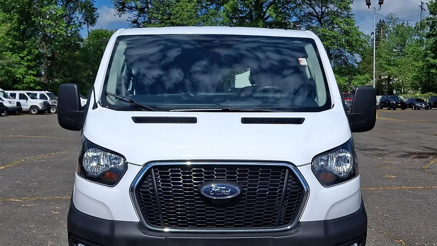 2024 Ford Transit 250
