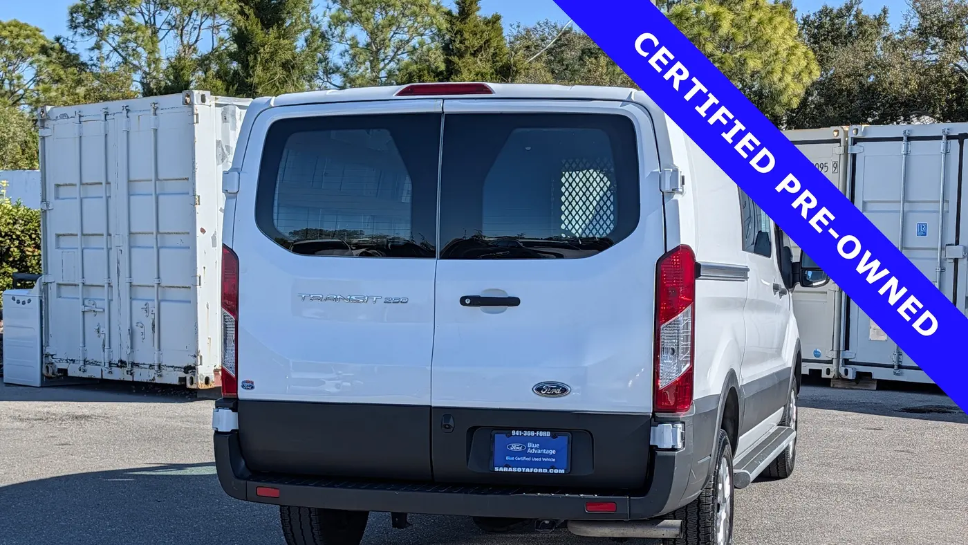 2024 Ford Transit 250