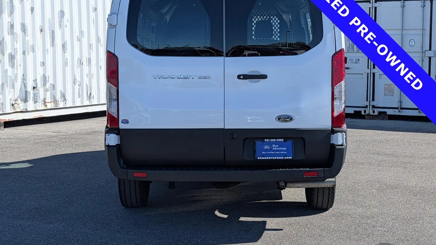 2024 Ford Transit 250